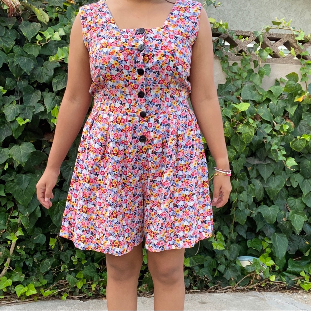 Vintage floral romper - Picture 2 of 7
